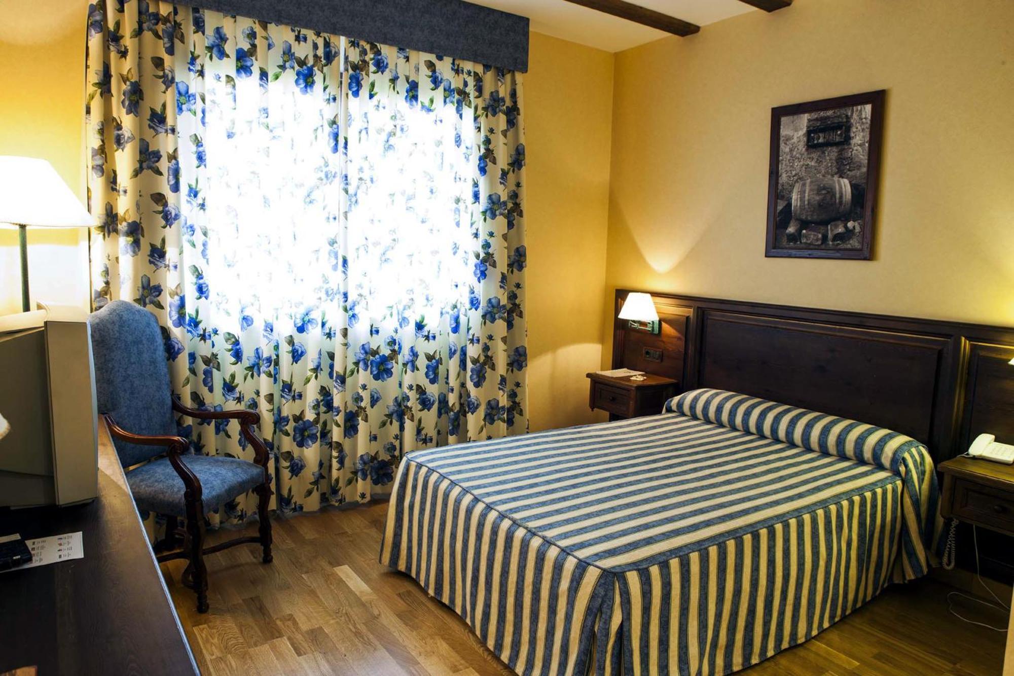Hotel Spa Tudanca Aranda Fuentespina Δωμάτιο φωτογραφία